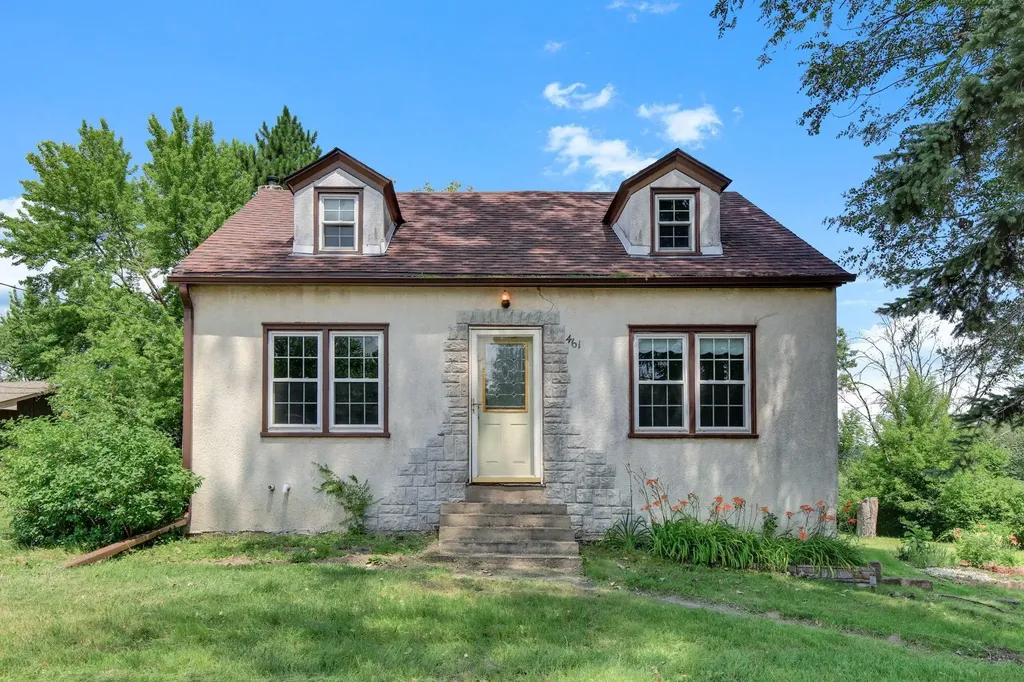 461 Birch Street Circle Pines MN 55014