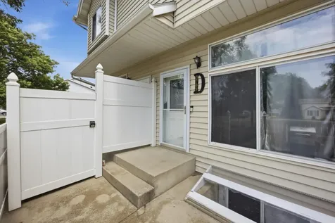 3709 10th Street N Fargo ND 58102