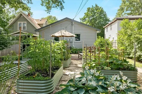 1931 Lincoln Avenue Saint Paul MN 55105