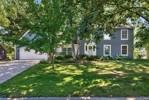 8906 138th Street Court Apple Valley MN 55124