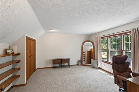 8906 138th Street Court Apple Valley MN 55124