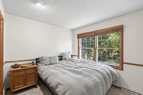 8906 138th Street Court Apple Valley MN 55124