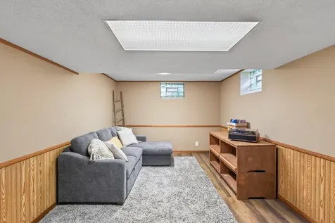 8906 138th Street Court Apple Valley MN 55124