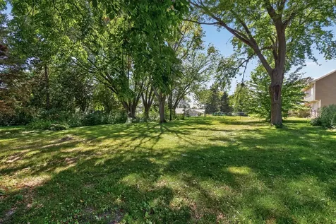 8906 138th Street Court Apple Valley MN 55124
