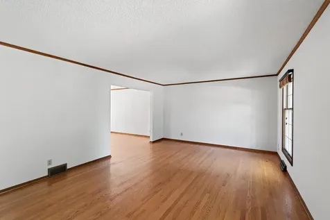 8906 138th Street Court Apple Valley MN 55124
