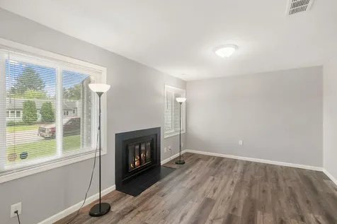 1413 Farrington Street Saint Paul MN 55117