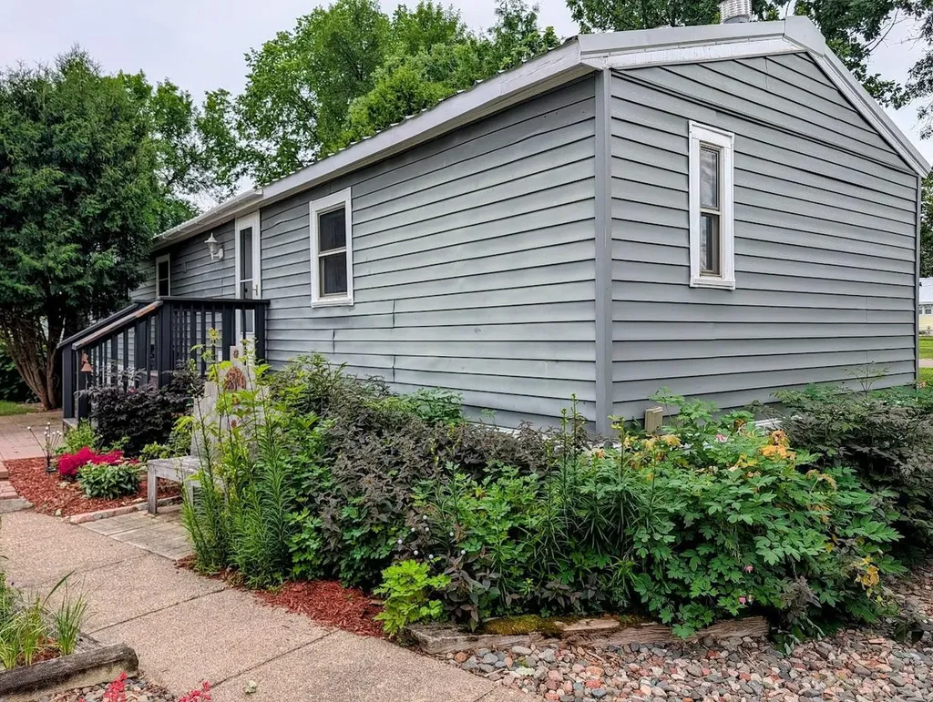 306 N 3rd Avenue Palisade MN 56469