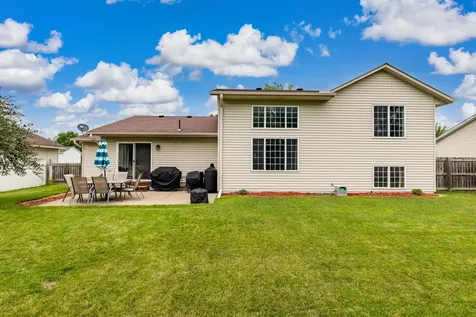 717 Heritage Lane Belle Plaine MN 56011