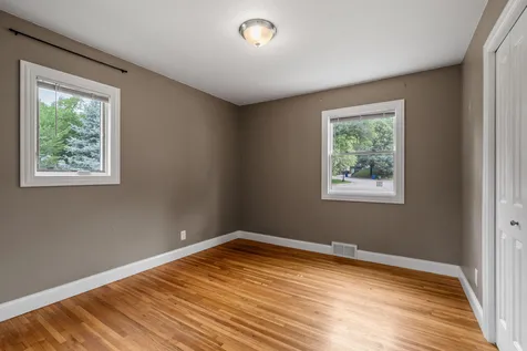 1081 Saint Paul Avenue Saint Paul MN 55116