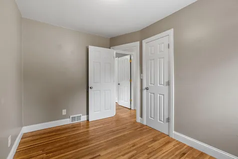1081 Saint Paul Avenue Saint Paul MN 55116