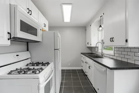 1081 Saint Paul Avenue Saint Paul MN 55116