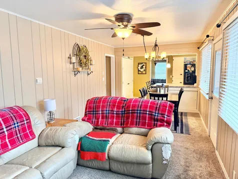 607 Edgewood Avenue Albert Lea MN 56007