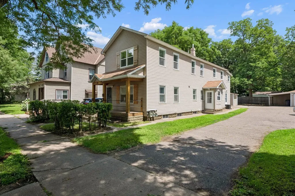 1411 Grand Street NE Minneapolis MN 55413