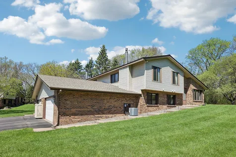 13400 Pepperwood Circle Minnetonka MN 55305