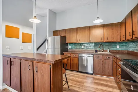 13400 Pepperwood Circle Minnetonka MN 55305