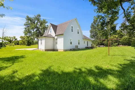 1560 60th Street NE Murdock MN 56271