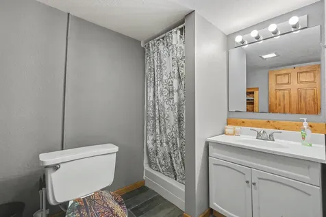 920 N Spring Street Luverne MN 56156