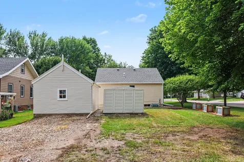 920 N Spring Street Luverne MN 56156