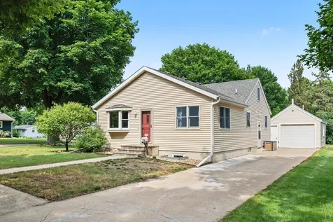 920 N Spring Street Luverne MN 56156