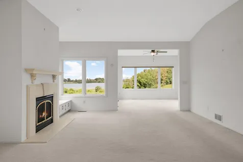 2710 Wilds Lane NW Prior Lake MN 55372