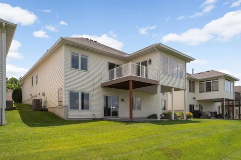 2710 Wilds Lane NW Prior Lake MN 55372