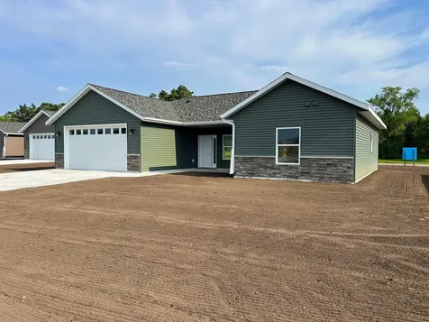 711 Cherry Lane Perham MN 56573