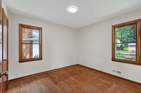 45 21st Avenue N Hopkins MN 55343