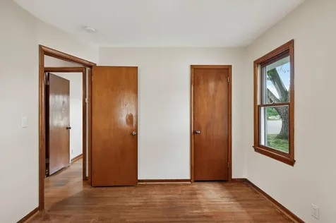 45 21st Avenue N Hopkins MN 55343