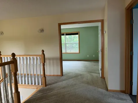 8218 Lori Lane Woodbury MN 55125