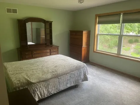 8218 Lori Lane Woodbury MN 55125