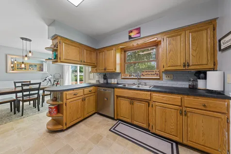 1007 Truman Avenue Owatonna MN 55060
