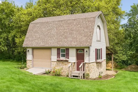 W12120 742nd Avenue River Falls WI 54022