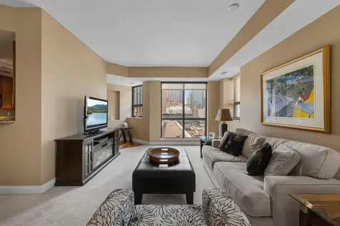 100 3rd Avenue S Minneapolis MN 55401