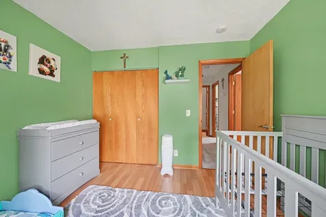 4920 Grenwich Trail N Oakdale MN 55128