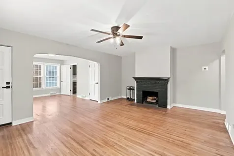 928 2nd Avenue E Shakopee MN 55379