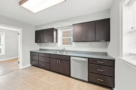 928 2nd Avenue E Shakopee MN 55379