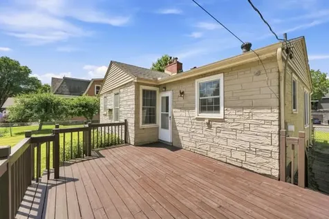 928 2nd Avenue E Shakopee MN 55379