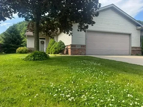 669 Crimson Way Lake City MN 55041