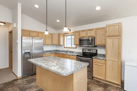 2121 10th Street W West Fargo ND 58078