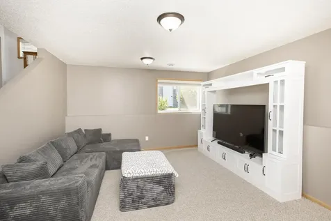 2121 10th Street W West Fargo ND 58078