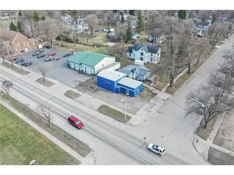 203 Park Avenue E Renville MN 56284