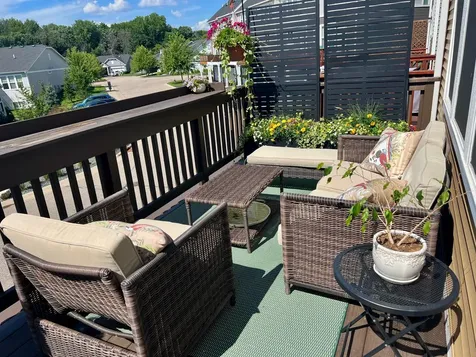 537 Satori Way Chaska MN 55318