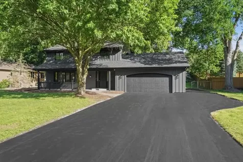 17015 24th Avenue N Plymouth MN 55447