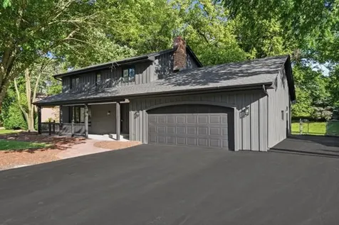 17015 24th Avenue N Plymouth MN 55447