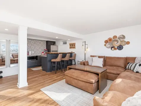 1036 Sunny Ridge Drive Carver MN 55315