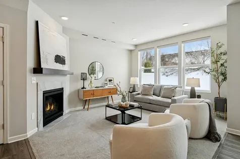 4860 Avery Court Eagan MN 55123