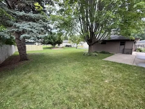 8633 Greenway Avenue S Cottage Grove MN 55016