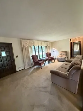 8633 Greenway Avenue S Cottage Grove MN 55016