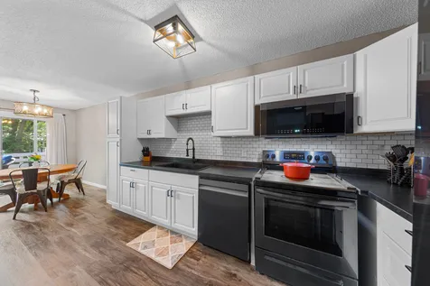 6856 Macbeth Circle Woodbury MN 55125