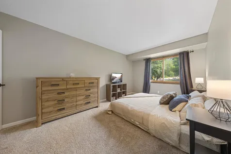 6856 Macbeth Circle Woodbury MN 55125
